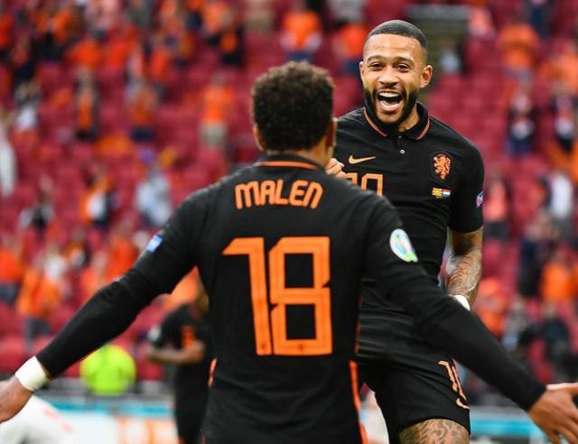 握上显得从 握上显得从