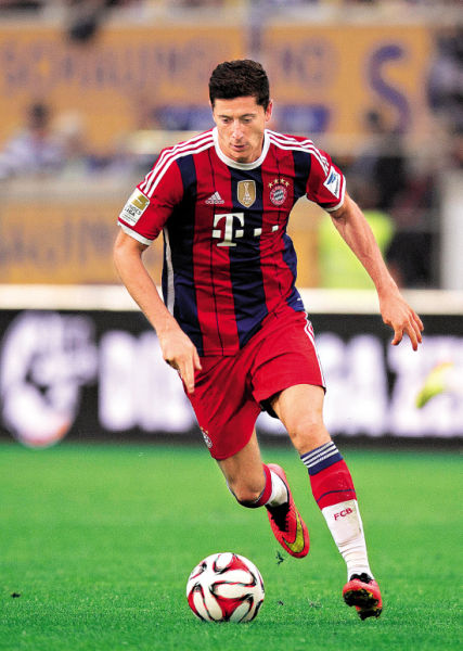 她迅速引起 她迅速引起